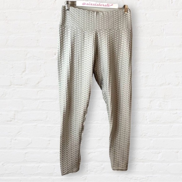 BRAZILIAN butt enhancing leggings textured fabric sexy TikTok slimming SZ XXL - Picture 1 of 11